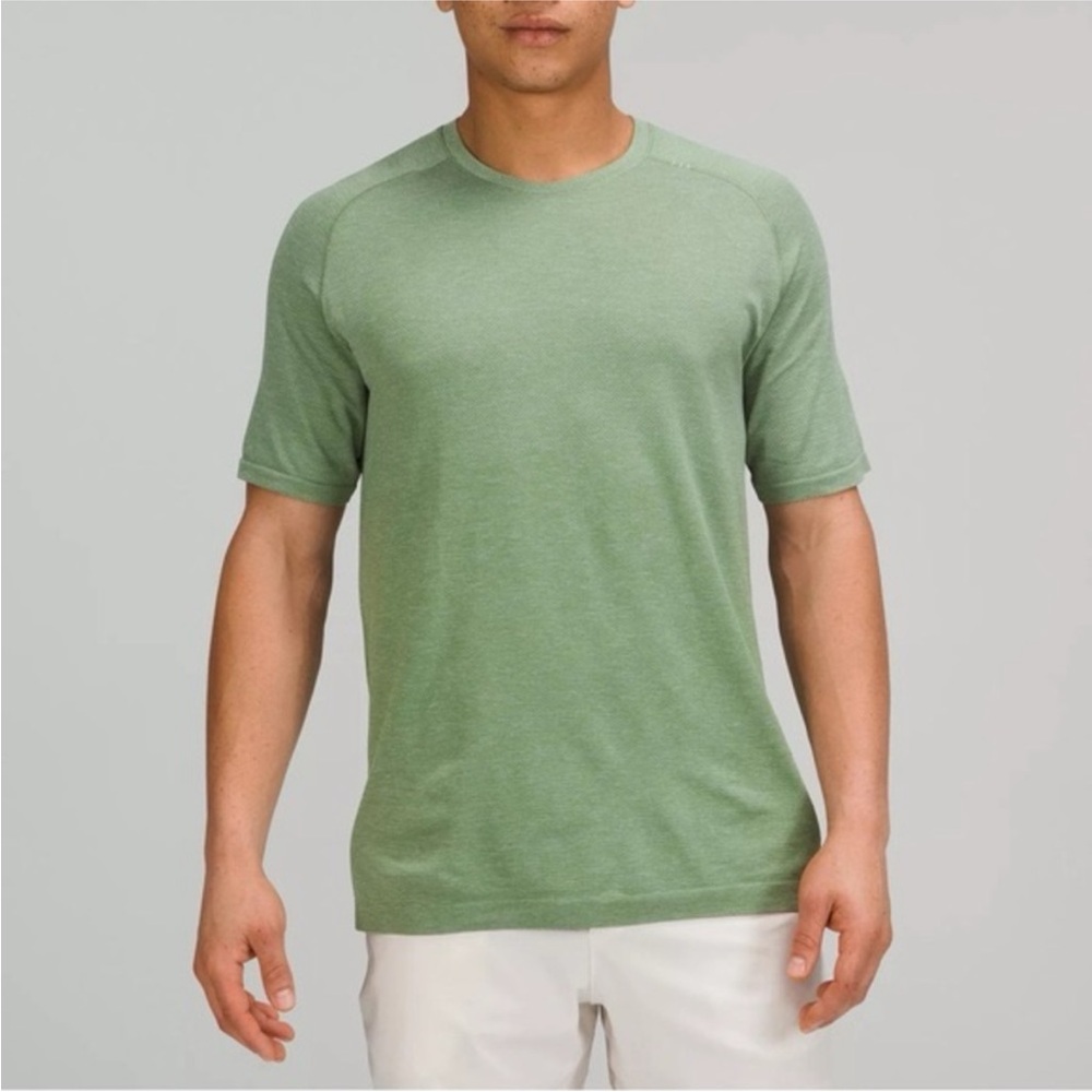 lululemon athletica Sage Green Short Sleeve Tee